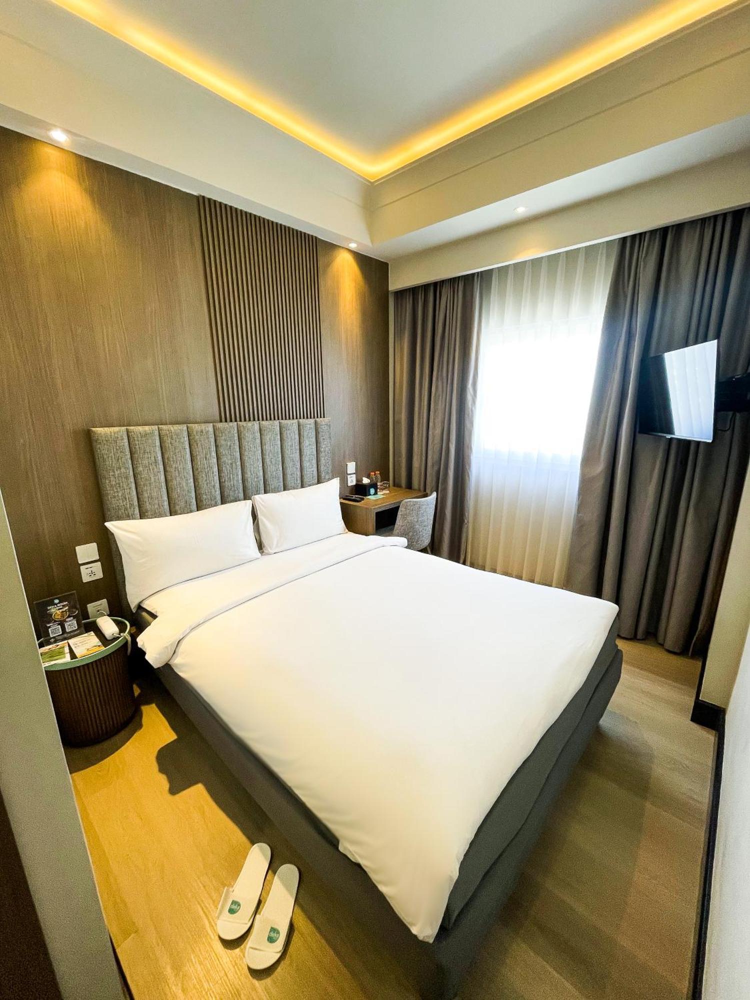 สุราบายา เอชอาร์ มูฮัมหมัด Hotel ภายนอก รูปภาพ