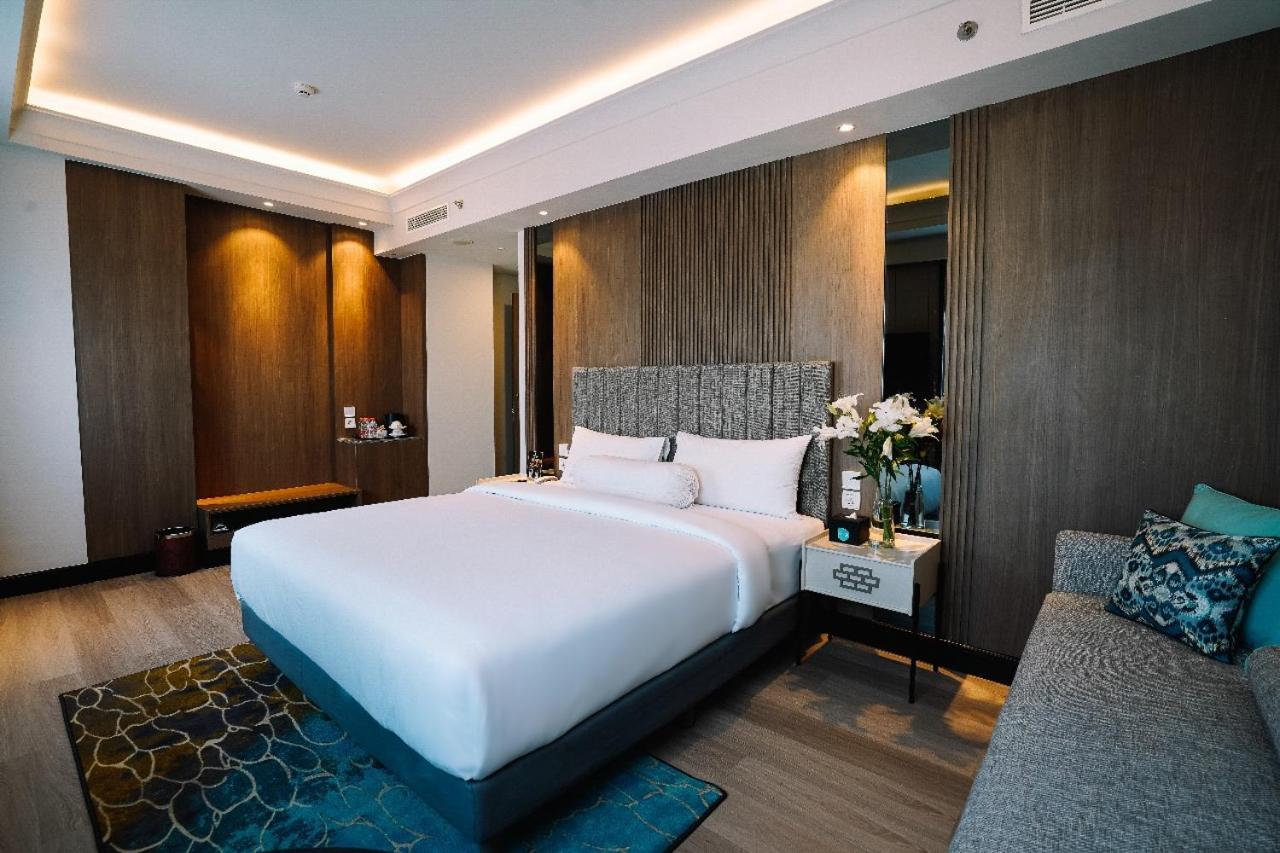 สุราบายา เอชอาร์ มูฮัมหมัด Hotel ห้อง รูปภาพ
